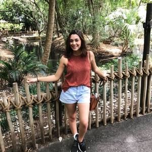 Meet your Posher, Kacey